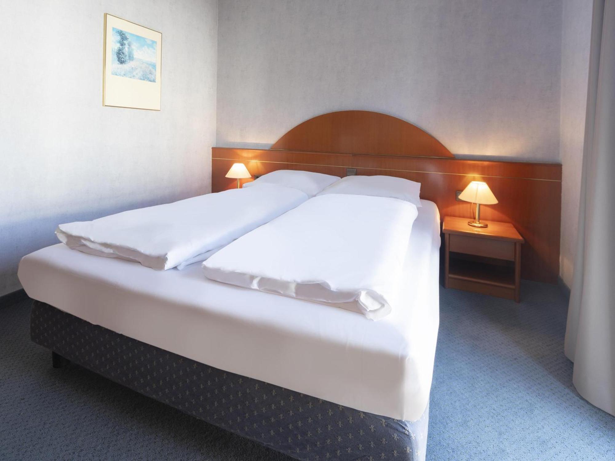 B&B Hotel Gotha-Hbf エクステリア 写真