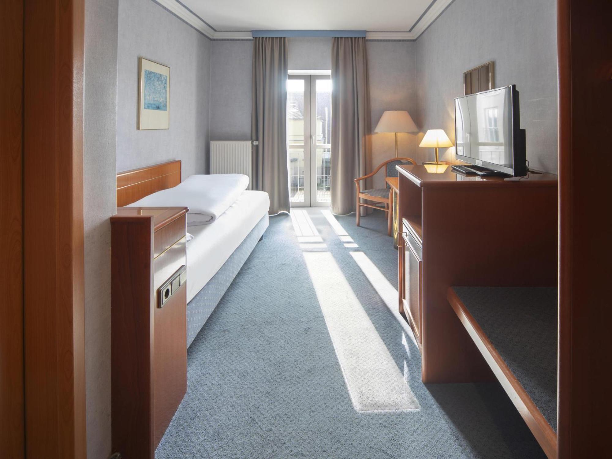 B&B Hotel Gotha-Hbf エクステリア 写真